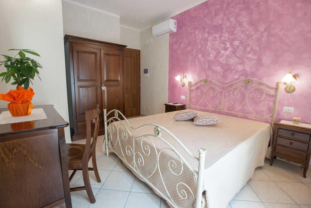 B&B Le Due Gioie Taviano  Luaran gambar