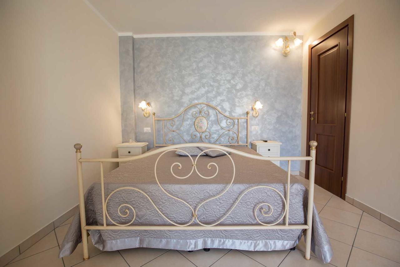 B&B Le Due Gioie Taviano  Luaran gambar