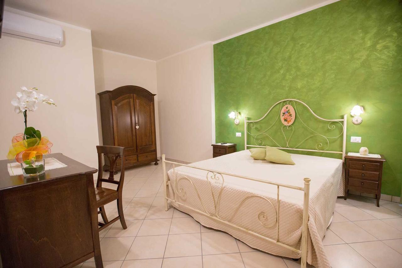 B&B Le Due Gioie Taviano  Luaran gambar