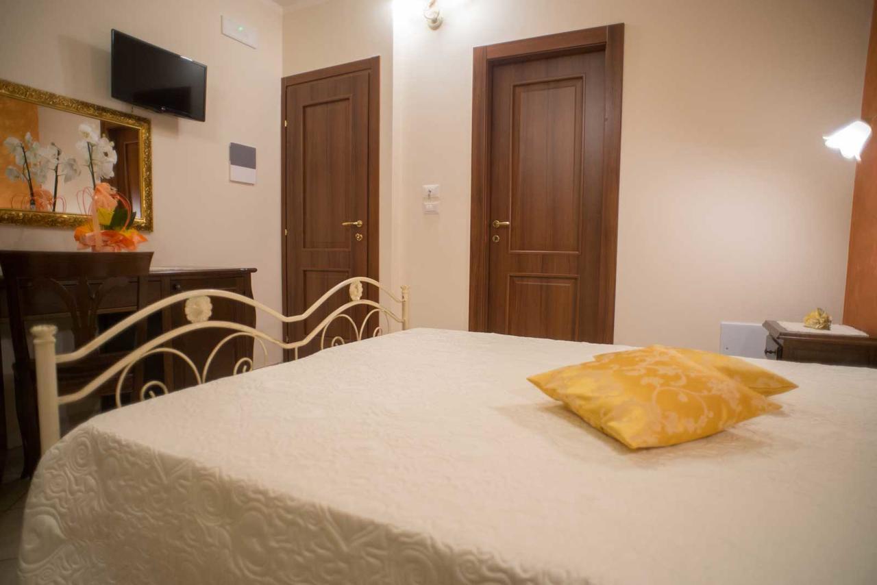 B&B Le Due Gioie Taviano  Luaran gambar