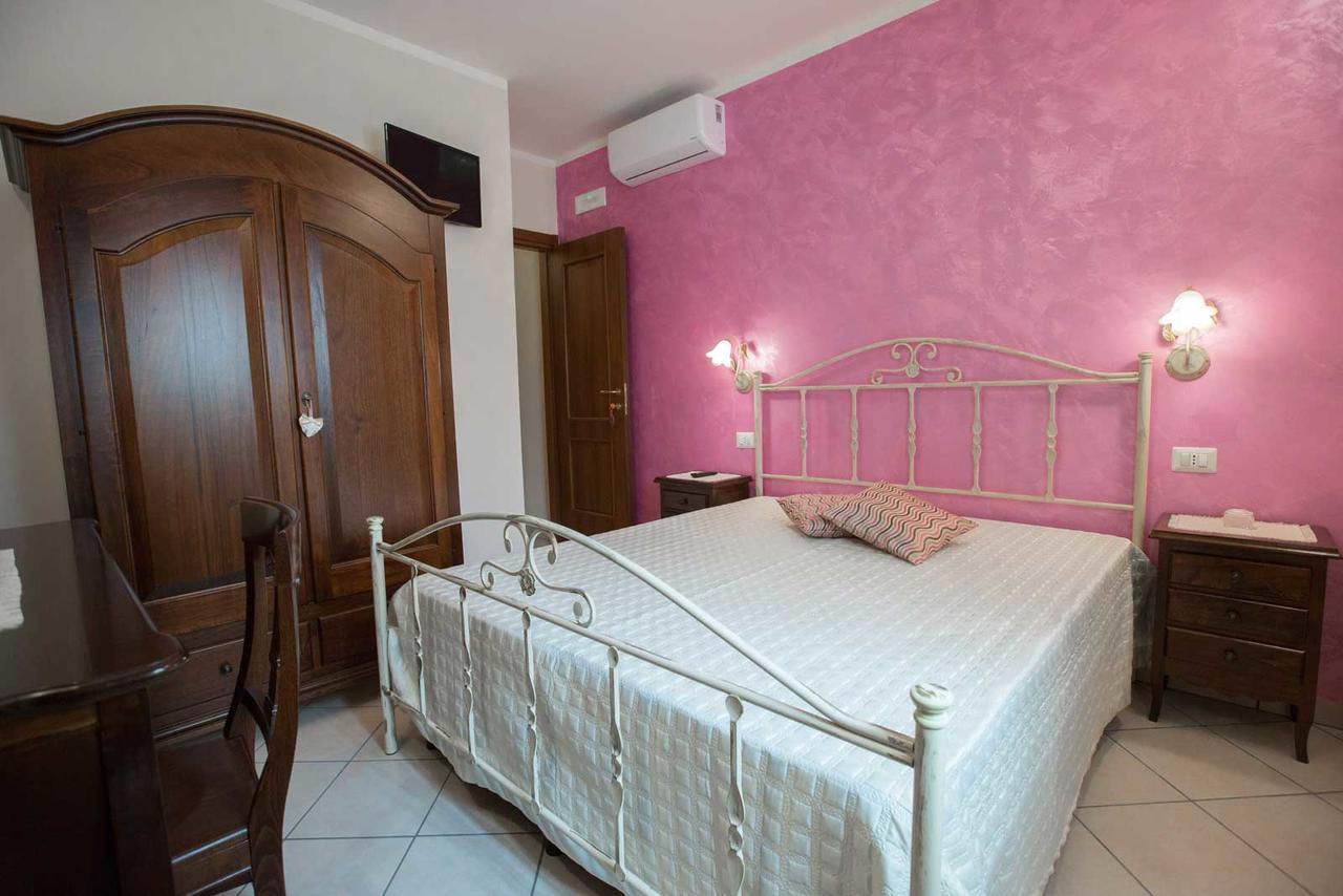 B&B Le Due Gioie Taviano  Luaran gambar