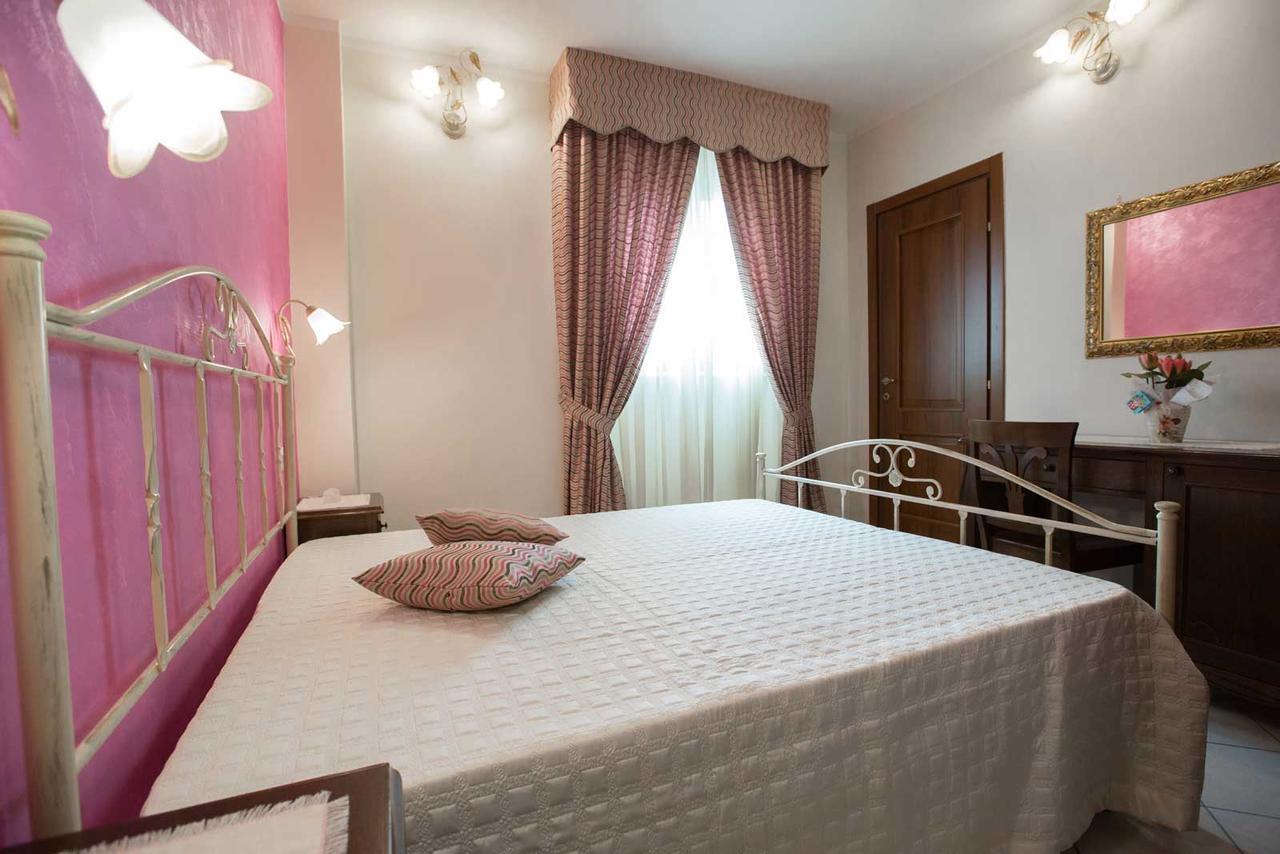 B&B Le Due Gioie Taviano  Luaran gambar